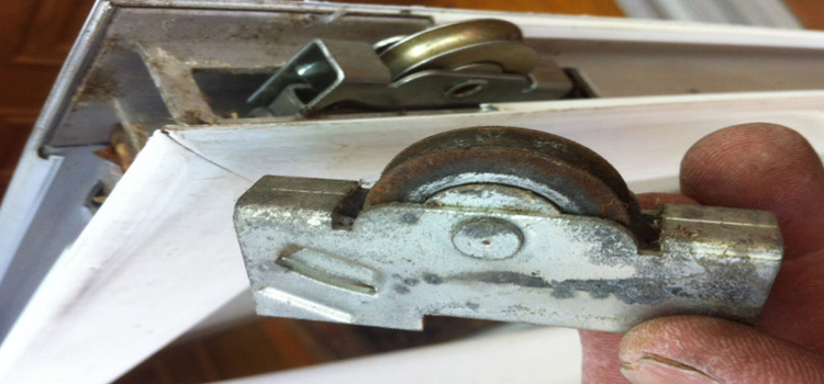 screen door roller repair in Lake Arrowhead